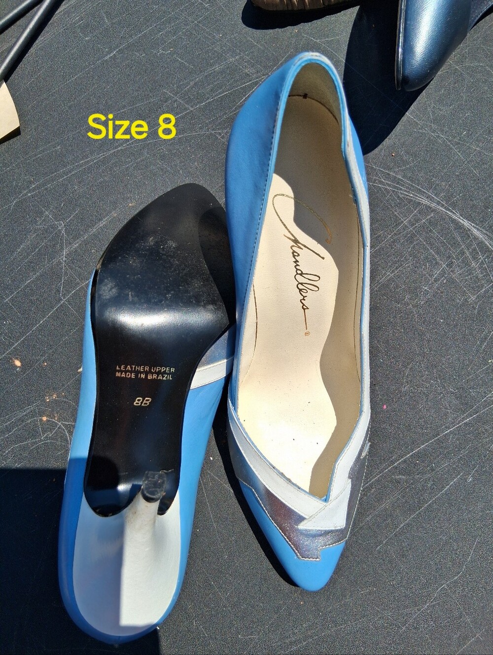 VINTAGE 1960s/1980s Mod Chandler Blue Pointed Toe Leather Pumps - Size 8